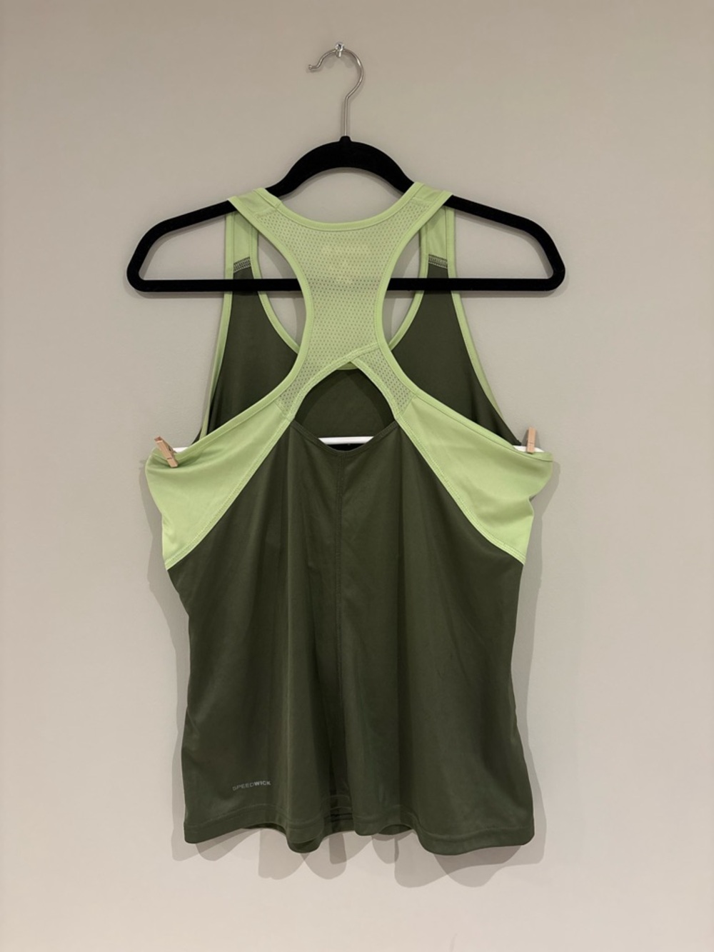 Green Reebok Gym Tanktop - Picture 2 of 9